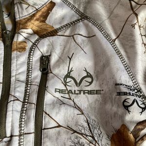Real tree woman pull over top camouflage